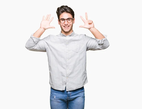 Joven Hombre Guapo Con Gafas Sobre Fondo Aislado Mostrando Apuntando — Foto de Stock