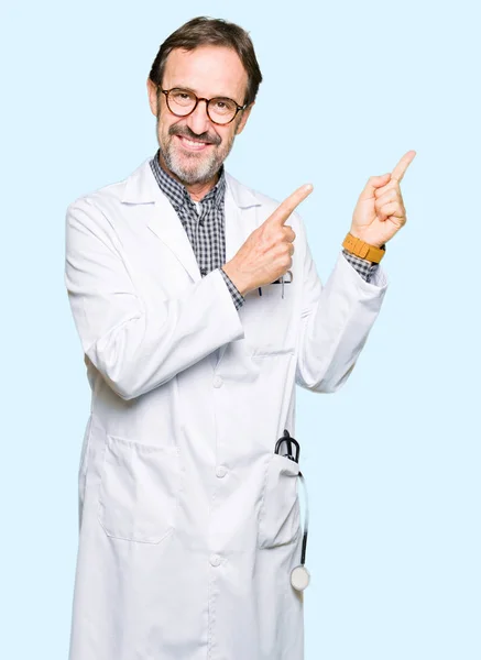 Middle Age Doctor Men Wearing Medical Coat Smiling Looking Camera — Stock Photo, Image