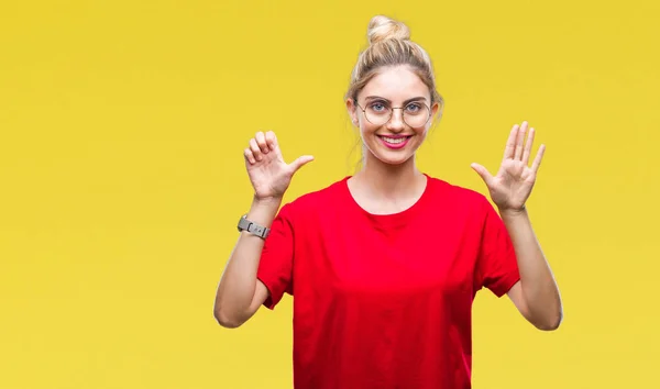 Jonge Mooie Blonde Vrouw Dragen Rode Shirt Glazen Geïsoleerde Achtergrond — Stockfoto