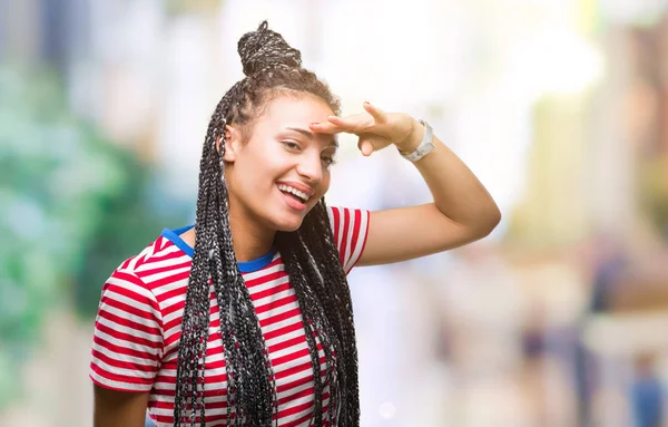 Young Gevlochten Hair Afrikaans Amerikaans Meisje Geïsoleerde Achtergrond Erg Blij — Stockfoto
