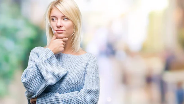 Junge Schöne Blonde Frau Winterpullover Über Isoliertem Hintergrund Mit Der — Stockfoto