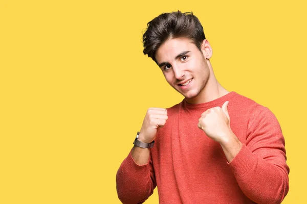 Young Handsome Man Isolated Background Looking Confident Smile Face Pointing — Stock Photo, Image