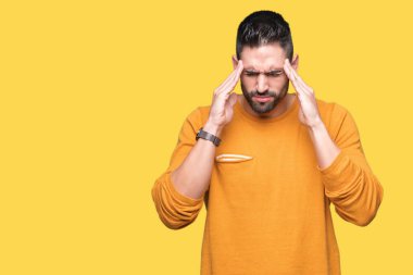 Çünkü genç yakışıklı adam arka plan baş baş ağrısı için el ile izole stres. Migren muzdarip.