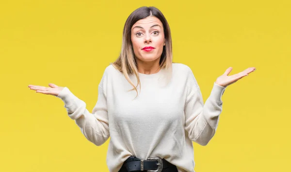 Giovane Bella Donna Casual Maglione Bianco Sfondo Isolato Espressione Indiscreta — Foto Stock