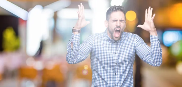 Jovem Homem Bonito Sobre Fundo Isolado Celebrando Louco Louco Para — Fotografia de Stock