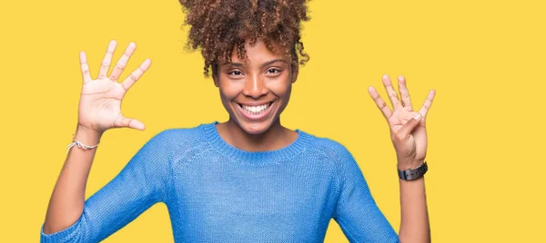 Linda Jovem Afro Americana Sobre Fundo Isolado Mostrando Apontando Para — Fotografia de Stock