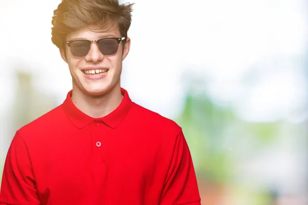 Joven Hombre Guapo Con Gafas Sol Sobre Fondo Aislado Con —  Fotos de Stock