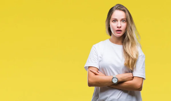 Ung Vacker Blond Kvinna Som Bär Casual Vit Shirt Över — Stockfoto