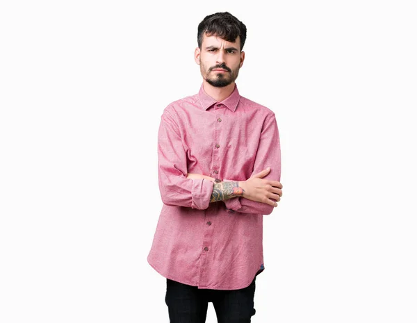 Joven Hombre Guapo Con Camisa Rosa Sobre Fondo Aislado Escéptico —  Fotos de Stock