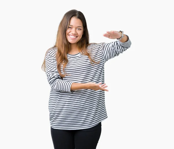 Jonge Mooie Brunette Vrouw Dragen Strepen Trui Geïsoleerde Achtergrond Gesturing — Stockfoto