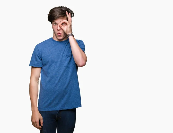 Homem Bonito Jovem Vestindo Camiseta Azul Sobre Fundo Isolado Fazendo — Fotografia de Stock