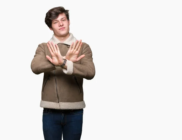 Joven Hombre Guapo Con Abrigo Invierno Sobre Fondo Aislado Expresión — Foto de Stock