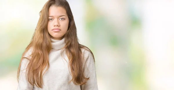 Junge Schöne Brünette Frau Trägt Rollkragenpullover Über Isoliertem Hintergrund Entspannt — Stockfoto