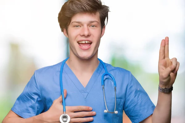 Joven Doctor Vistiendo Uniforme Médico Sobre Fondo Aislado Jurando Con —  Fotos de Stock