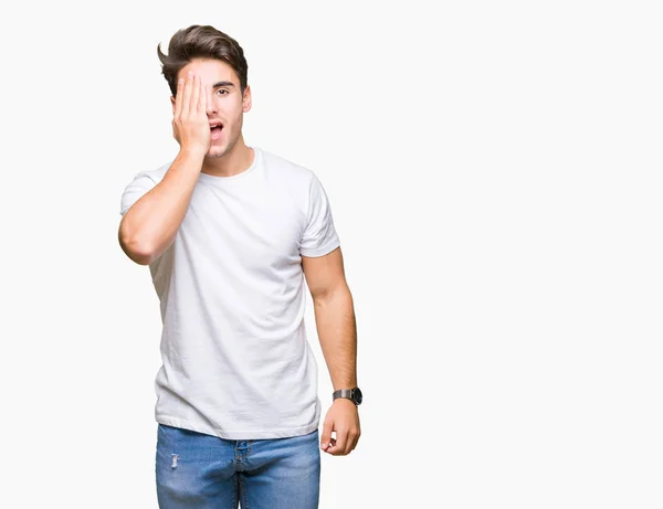 Homem Bonito Jovem Vestindo Shirt Branca Sobre Fundo Isolado Bocejo — Fotografia de Stock