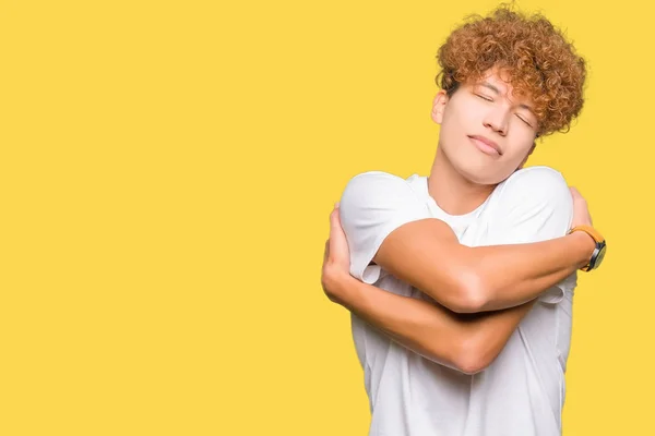 Young Handsome Man Afro Hair Wearing Casual White Shirt Hugging — Stock Photo, Image