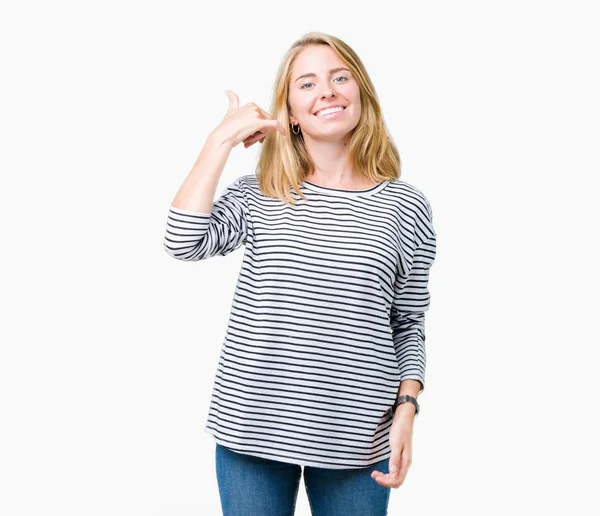 Mooie Jonge Vrouw Dragen Strepen Trui Geïsoleerde Achtergrond Doen Glimlachen — Stockfoto