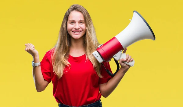 Jonge Mooie Blonde Vrouw Schreeuwen Door Megafoon Geïsoleerde Achtergrond Schreeuwen — Stockfoto