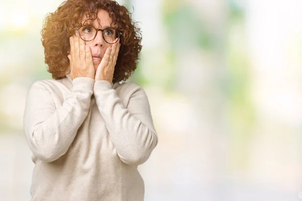 Hermosa Mujer Mediana Edad Ager Usando Suéter Cuello Alto Gafas — Foto de Stock