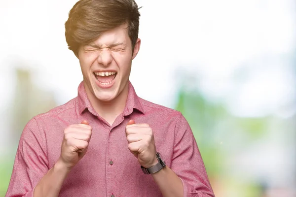 Jovem Homem Negócios Bonito Sobre Fundo Isolado Animado Para Sucesso — Fotografia de Stock