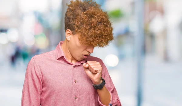 Mladý Pohledný Obchodní Muž Afro Vlasy Pocit Nevolnosti Kašle Jako — Stock fotografie