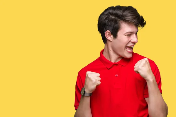 Junger Gutaussehender Mann Rotem Shirt Vor Isoliertem Hintergrund Sehr Glücklich — Stockfoto