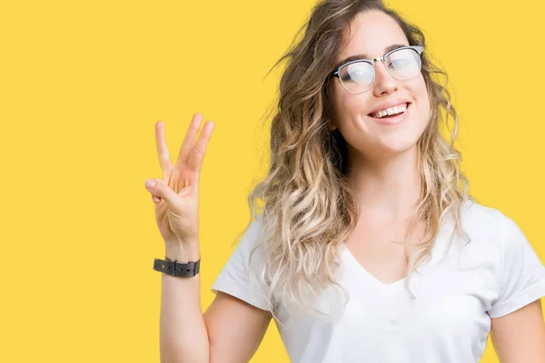 Schöne Junge Blonde Frau Mit Brille Über Isoliertem Hintergrund Zeigt — Stockfoto