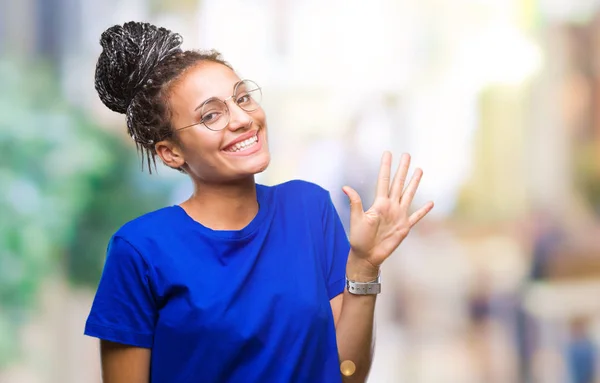 Jovem Trançado Cabelo Afro Americano Menina Vestindo Óculos Sobre Fundo — Fotografia de Stock