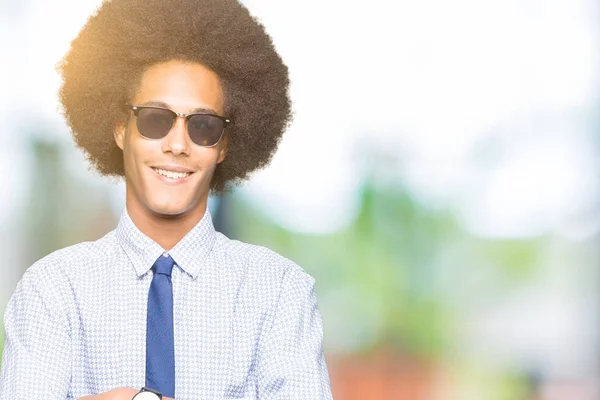 Giovane Uomo Affari Afro Americano Con Capelli Afro Indossare Occhiali — Foto Stock