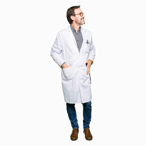 Middle Age Doctor Men Wearing Medical Coat Looking Away Side — Stock Photo, Image