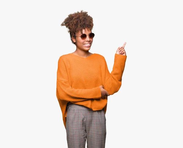 Beautiful Young African American Woman Wearing Sunglasses Isolated Background Big — Stock Photo, Image