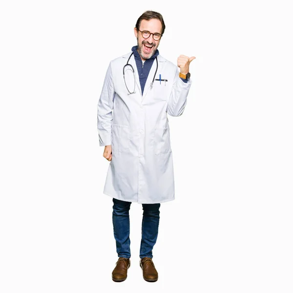 Handsome Middle Age Doctor Man Wearing Medical Coat Smiling Happy — Stock Photo, Image