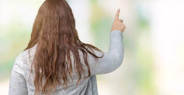 Schöne Size Junge Frau Winterjacke Über Isoliertem Hintergrund Posiert Rückwärts — Stockfoto