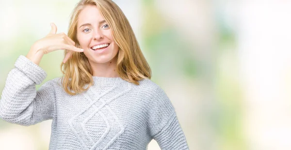 Bella Giovane Donna Che Indossa Maglione Invernale Sfondo Isolato Sorridente — Foto Stock