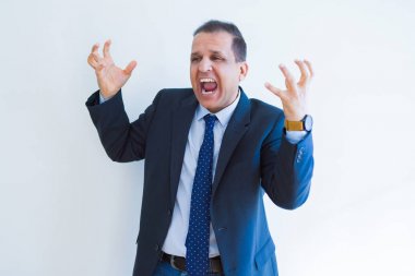Kutluyor ve succ için mutlu çığlık orta yaş iş adamı