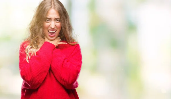 Hermosa Mujer Rubia Joven Con Suéter Invierno Sobre Fondo Aislado —  Fotos de Stock