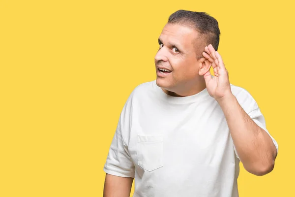 Camiseta Blanca Wearig Hombre Árabe Mediana Edad Sobre Fondo Aislado —  Fotos de Stock