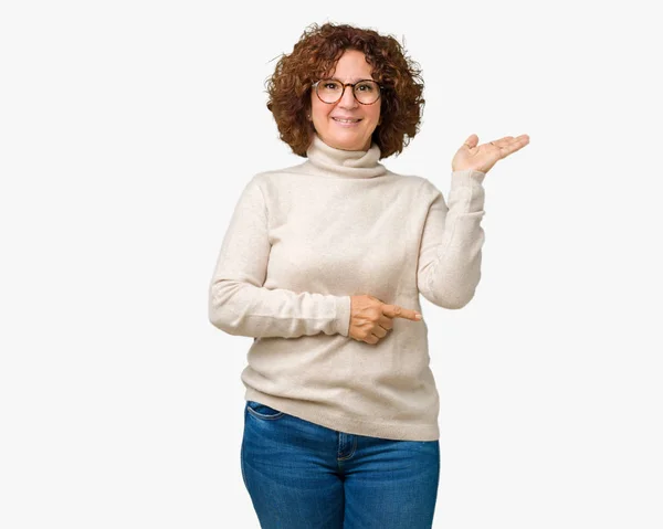 Mooie Middelste Ager Senior Vrouw Dragen Coltrui Trui Glazen Geïsoleerde — Stockfoto