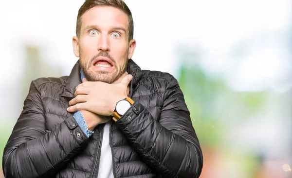 Handsome Man Wearing Winter Coat Shouting Suffocate Because Painful Strangle — Stock Photo, Image