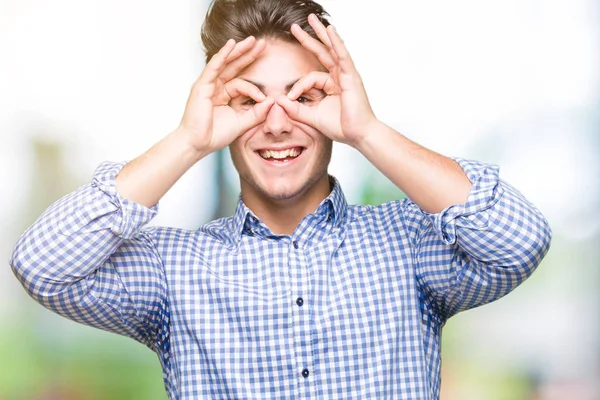 Junger Gutaussehender Geschäftsmann Mit Isoliertem Hintergrund Der Eine Gute Geste — Stockfoto