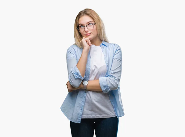 Joven Mujer Negocios Caucásica Con Gafas Sobre Fondo Aislado Con —  Fotos de Stock