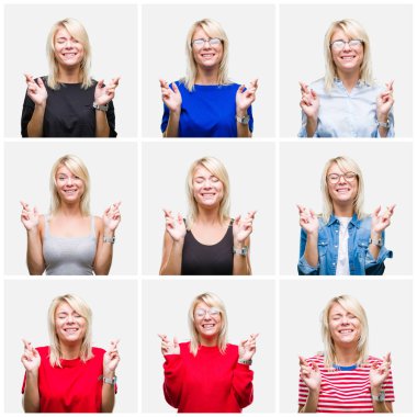 Farklılar giyen güzel sarışın kadın kolaj izole arka plan üzerinde umut ve gözleri kapalı geçiş parmakları gülümseyerek üzerinde rahat görünüyor. Şans ve batıl kavram.