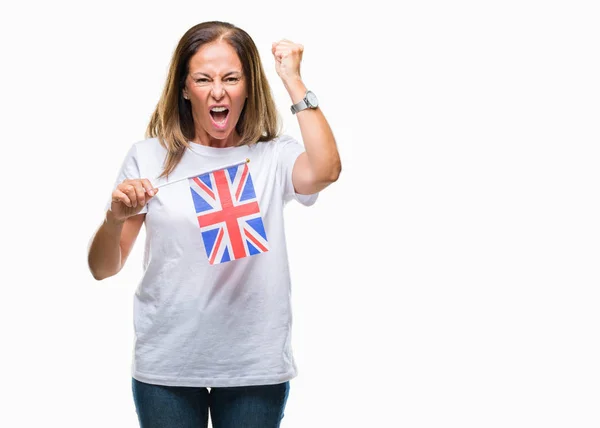 Mulher Hispânica Meia Idade Segurando Bandeira Reino Unido Sobre Fundo — Fotografia de Stock