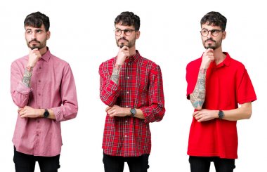 Kolaj genç adam izole arka plan üzerinde gözlük takan çene üzerinde soru, dalgın ifade düşünme çene üzerinde el ile. Düşünceli bir yüzle gülümsüyor. Şüphe kavramı.