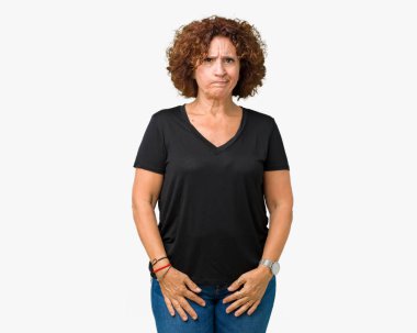 Çatık güzel orta ager kadın kıdemli izole arka plan şüpheci ve gergin, sorunu nedeniyle üzgün. Negatif kişi.