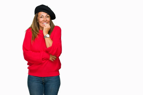 Middle Age Adult Woman Wearing Fashion Beret Isolated Background Looking — Stock Photo, Image