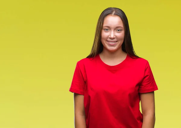 Joven Hermosa Mujer Caucásica Sobre Fondo Aislado Con Una Sonrisa —  Fotos de Stock