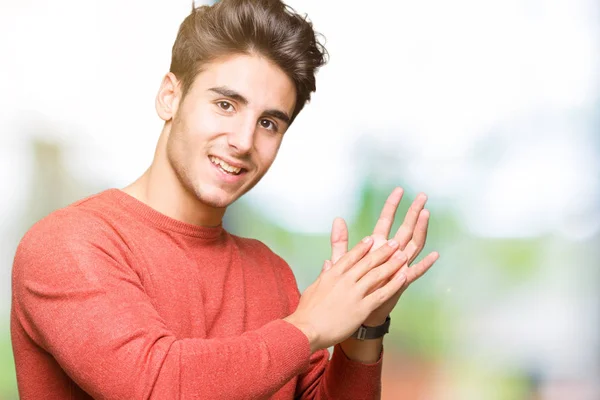 Young Handsome Man Isolated Background Clapping Applauding Happy Joyful Smiling — Stock Photo, Image