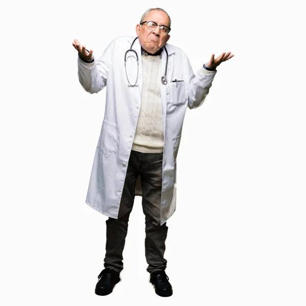 Muž Pěkný Vedoucí Lékař Lékařské Kabát Bezradný Zmateni Výraz Zbraněmi — Stock fotografie