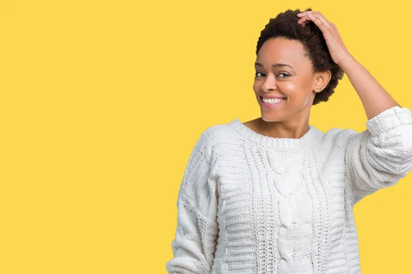 Hermosa Mujer Afroamericana Joven Con Suéter Sobre Fondo Aislado Confundir —  Fotos de Stock